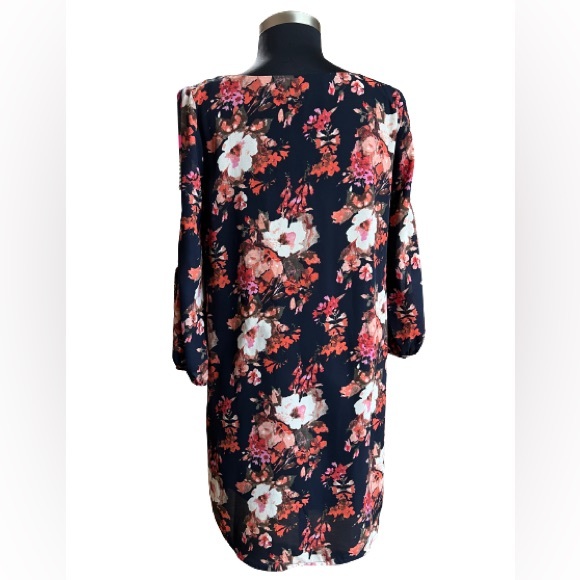 Lulus Shifting Dears Navy Blue Floral Dress Size Medium - Picture 3 of 8